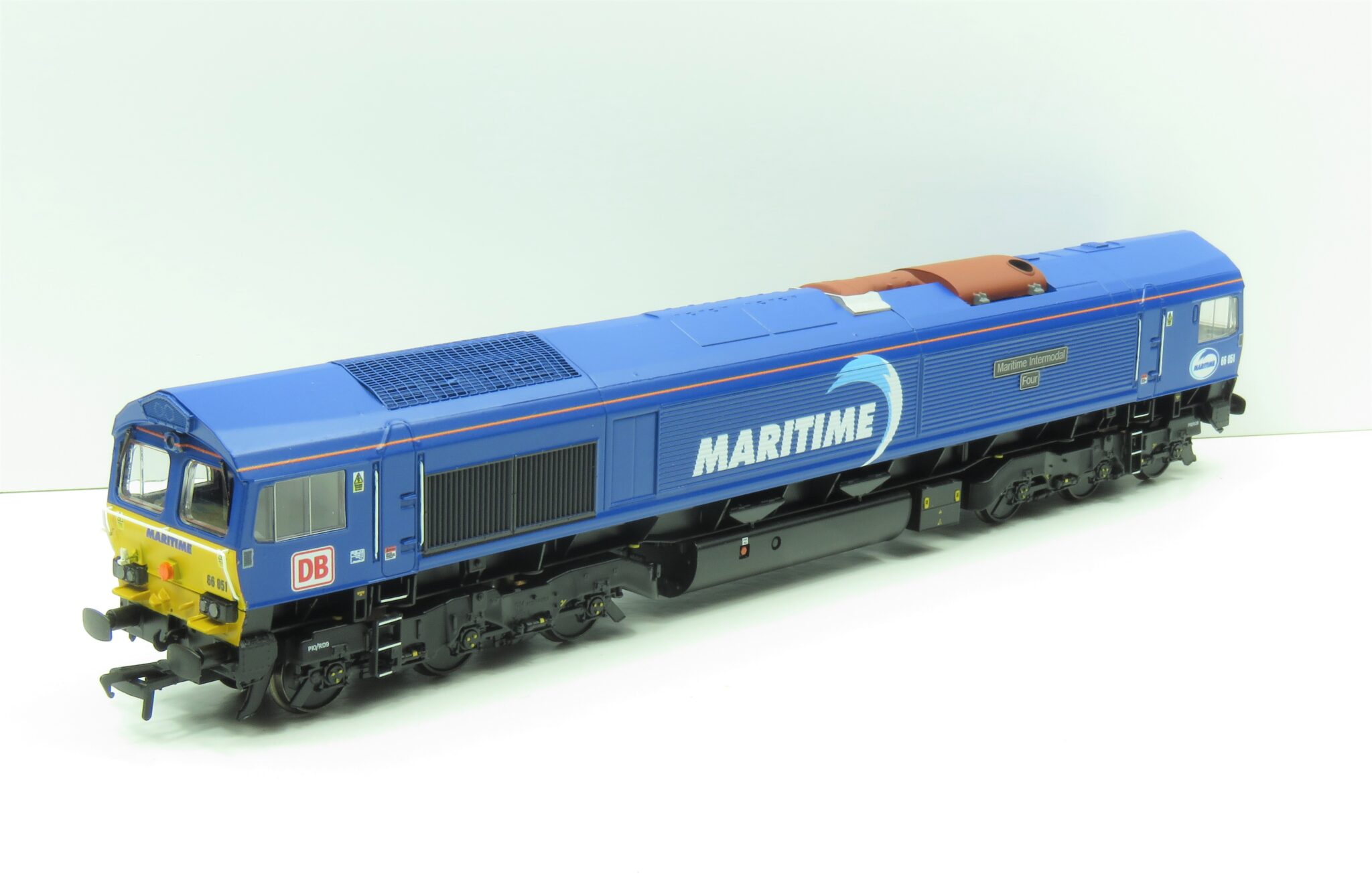 Bachmann Class 66 – 66051 'Maritime Intermodal Four' Maritime Blue ...