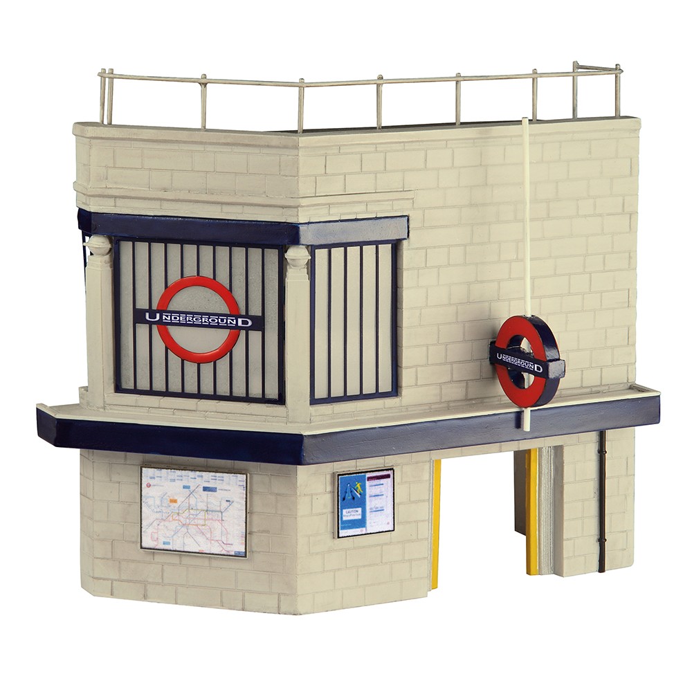 Bachmann 44-221 Scenecraft - Low Relief Underground Station, OO Gauge