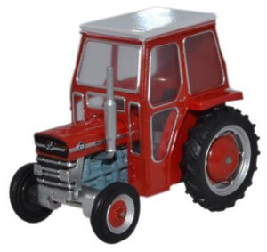 OXFORD DIECAST 76MF001 MASSEY FERGUSON 135 RED  - OO gauge