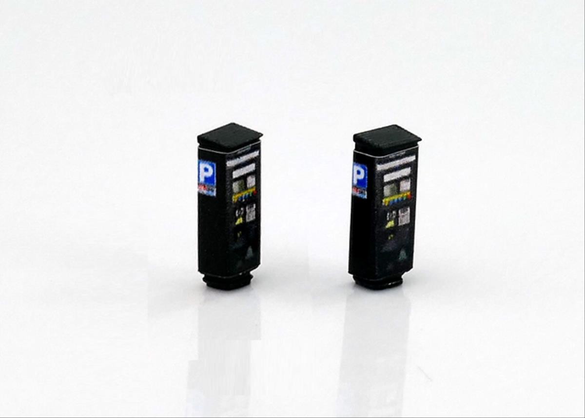 Gaugemaster Structures GM472 PAY & DISPLAY PARKING MACHINES 2PCS (PRE-BUILT) OO Gauge