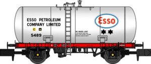 Revolution Trains 35t Class A Tank N Gauge in ESSO Silver and Red Livery N35TA-301 TRIPLE PACK