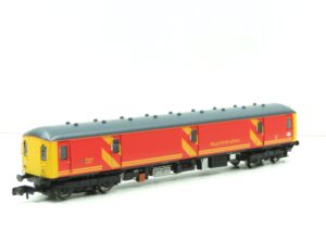 Revolution Trains N-128-55993A, Class 128 - 55993 in Royal Mail Red Livery with Plated Over Corridor N Gauge