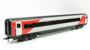 Hornby R40155 LNER, 12330 Mk4 Standard (Accessible Toilet), Coach F OO Gauge