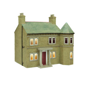 Bachmann Scenecraft 44-0084 Hampton Lodge with Lights OO Gauge
