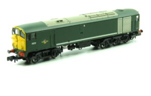 Rapido 905004 Class 28, D5707 BR Green Livery With Full Yellow Ends Panel Metropolitan-Vickers Type 2 Co-Bo (Class 28) N Gauge