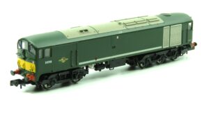 Rapido 905005 Class 28, D5705 BR Green Livery With Small Yellow Ends Panel Metropolitan-Vickers Type 2 Co-Bo (Class 28) N Gauge