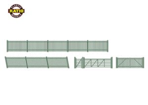 Peco - Ratio 430 Picket fencing, green (inc. Gates & ramps) - OO Gauge