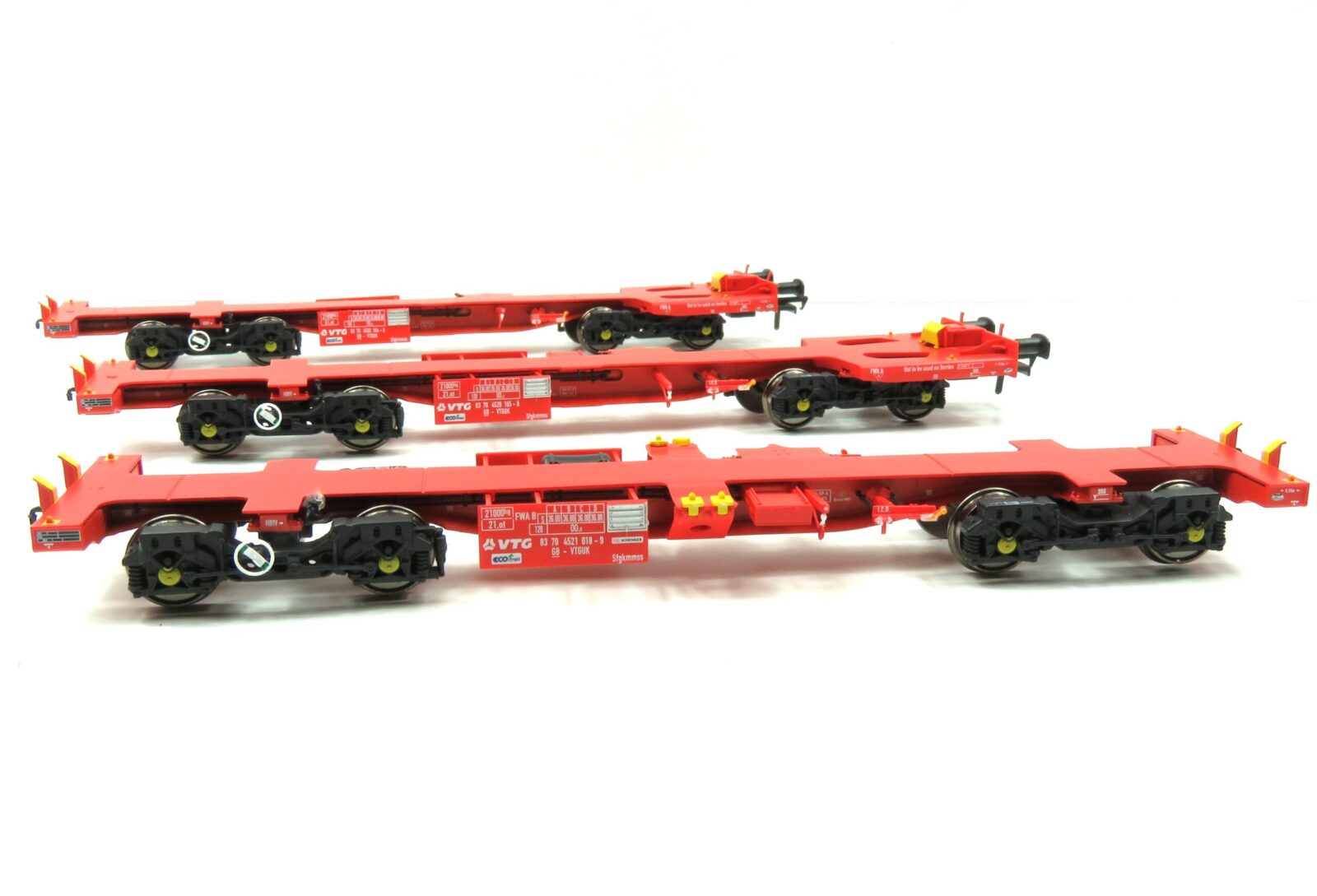 Revolution Trains OO-FWA-4121A ECOFRET FWA Container Flats - DB TRIPLE SET PACK - OO Gauge OO-FWA-4121A