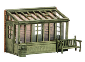 Peco - Wills SS24 Consevatory & garden Seat & Water Butt - OO Gauge
