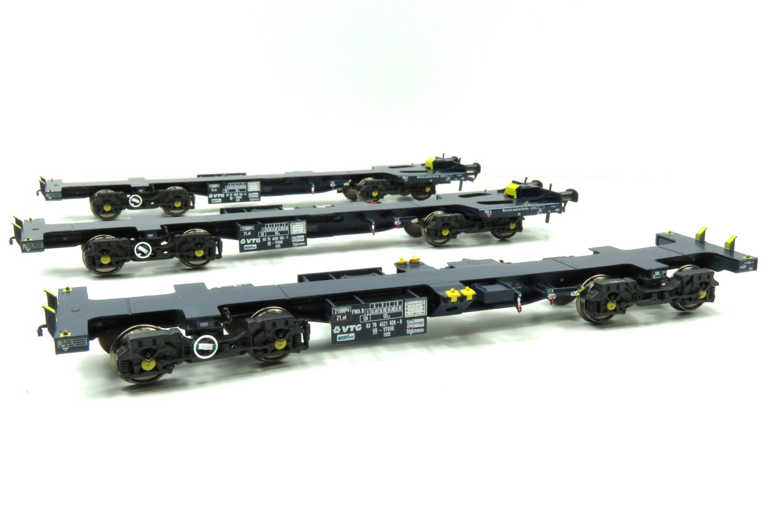 Revolution Trains OO-FWA-4111C ECOFRET FWA Container Flats - GBRf TRIPLE SET PACK - OO Gauge OO-FWA-4111C