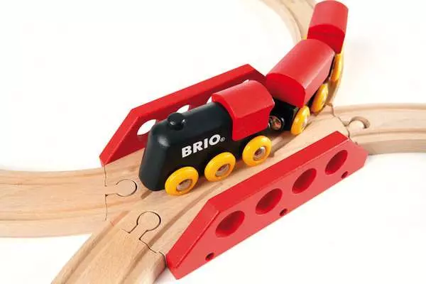 BRIO 33028 Classic Railway - Figure 8 Set - Image 4