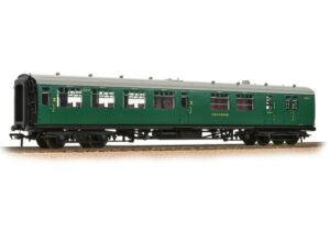 Bachmann 34-725 SR Bulleid Brake Third Semi-Open 10'' Vents SR Malachite Green OO Gauge