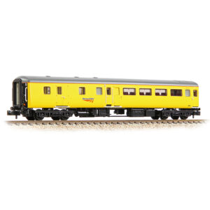 Graham Farish 374-695 BR Mk2F BSO Brake Second Open Network Rail Yellow N Gauge