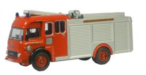 OXFORD DIECAST 76FIRE001 BEDFORD TK FIRE ENGINE MID & WEST WALES - OO Gauge