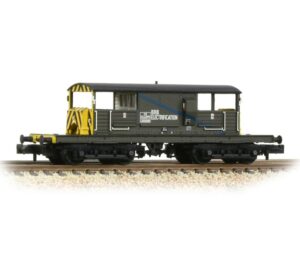 Graham Farish 377-876A Queen Mary Brake Van BR Bauxite (Late) N Gauge