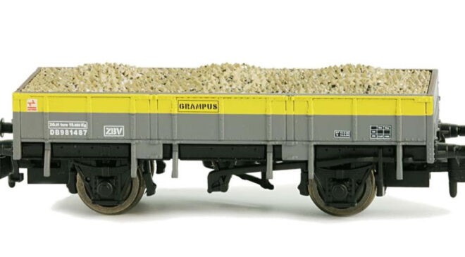 Dapol N Gauge Wagons