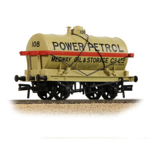 Bachmann 37-688 - 14T Tank Wagon 'Power Petrol' Buff - OO Gauge