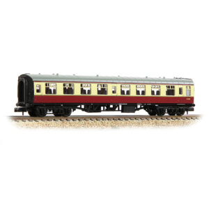Graham Farish 374-010H - BR Mk1 TSO Tourist Second Open BR Crimson & Cream - N Gauge