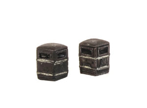 Harburn Hamlet SS372 Square Litter Bin - OO Gauge