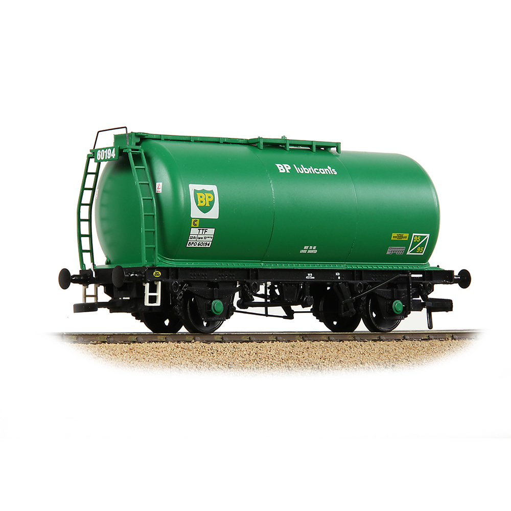 Bachmann Branchline 37-590 BR 45T TTF Tank Wagon 'BP Lubricants' Green - OO Gauge