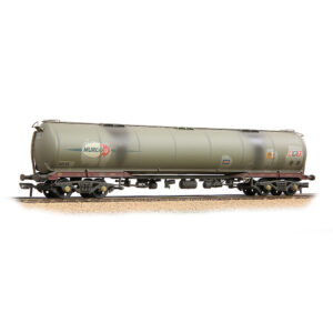 Bachmann Branchline 38-119B BR 102T TEA Bogie Tank Wagon Debranded (ex-Murco) Grey [Weathered] - OO Gauge