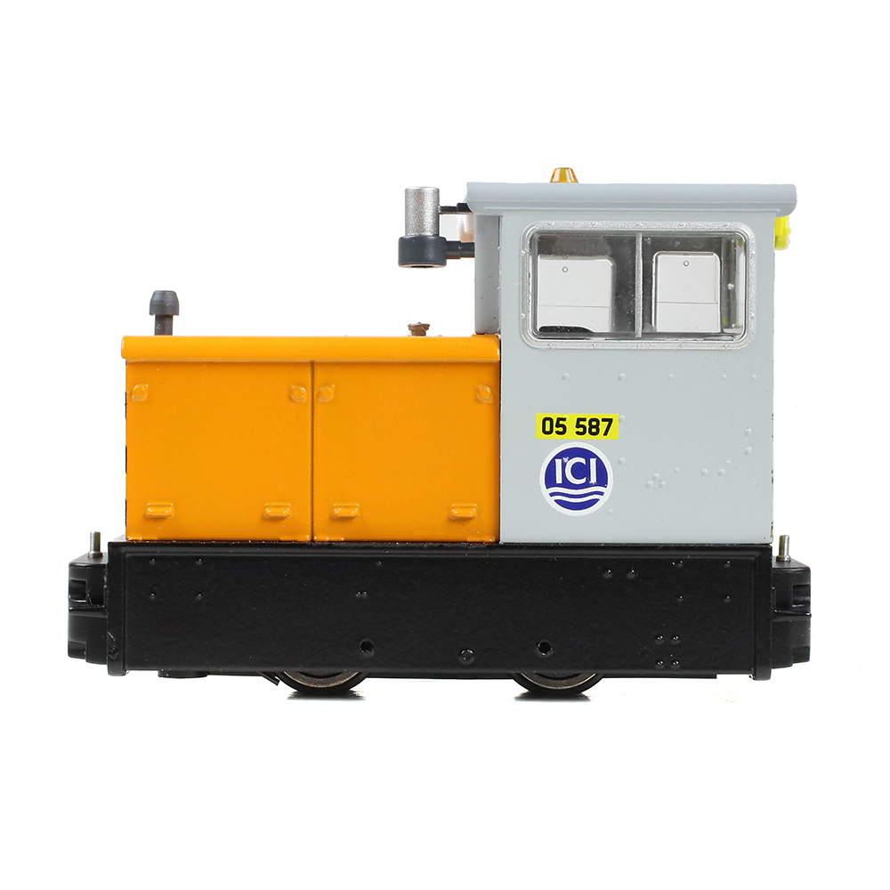 Bachmann Narrow Gauge 392-028 Baguley-Drewry 70hp Diesel ICI Orange & Grey - OO9 Gauge