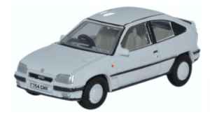 OXFORD DIECAST 76VX001 VAUXHALL ASTRA MKII WHITE OO Gauge