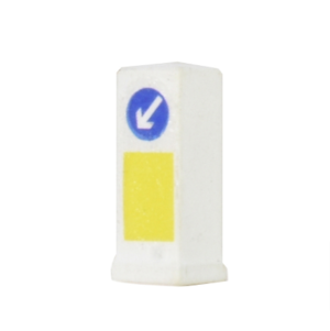 Bachmann Europe plc Traffic Island Bollards x