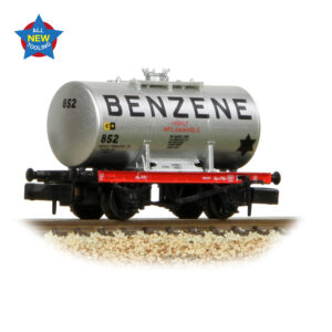Graham Farish 378-000 14T Anchor-Mounted Tank Wagon 'Benzene' Silver - N Gauge
