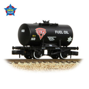 Graham Farish 378-003 14T Anchor-Mounted Tank Wagon 'Fina' Black - N Gauge