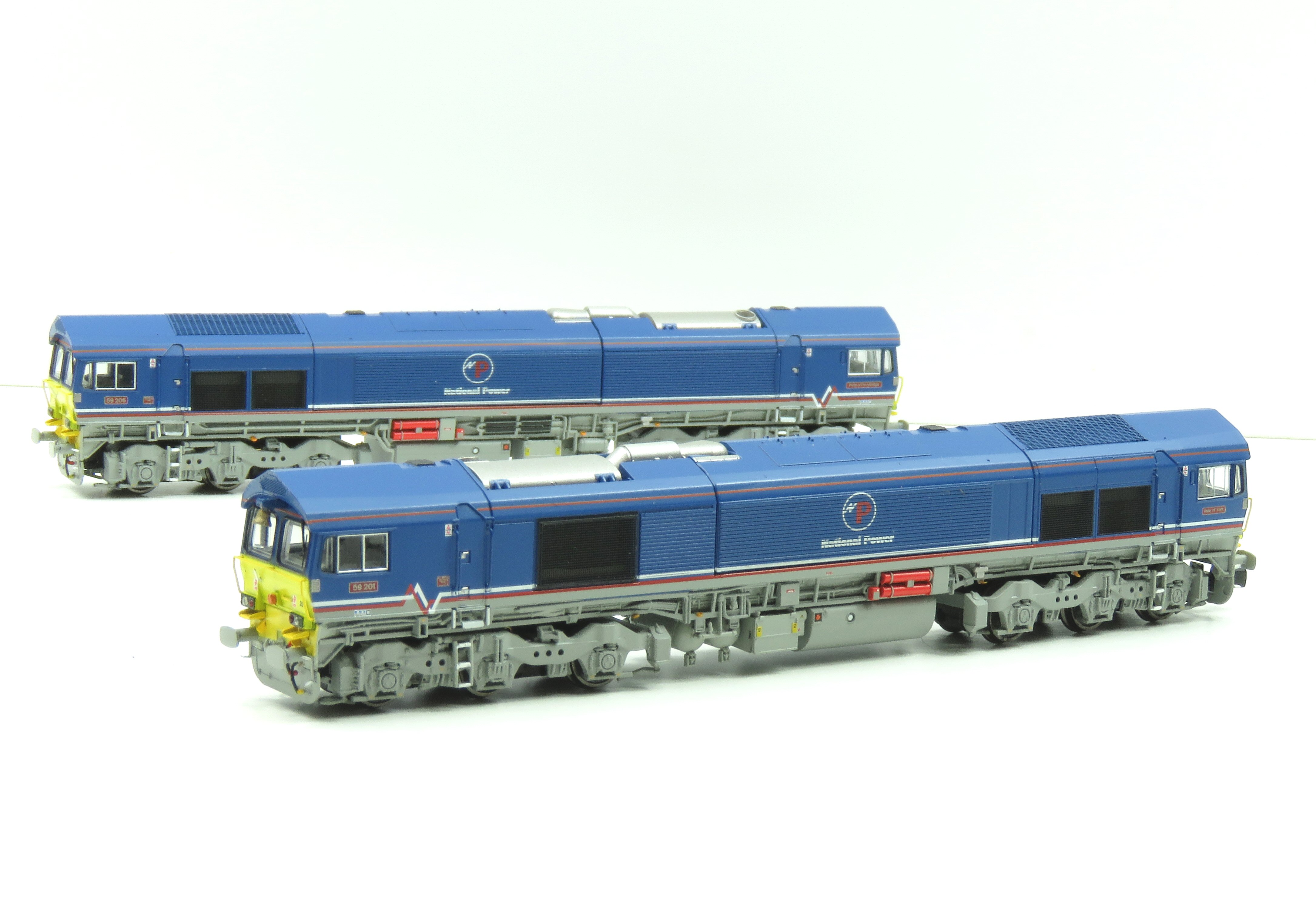 BARGAIN BUNDLE, NATIONAL POWER CLASS 59 TWIN PACK and 4 WAGON BUNDLE N ...