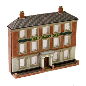 Scenecraft 44-214 Low Relief Railway Hotel - OO Gauge
