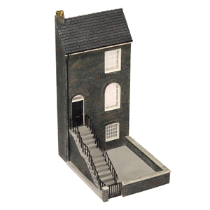 Scenecraft 44-217 Low Relief Three Storey City House - OO Gauge