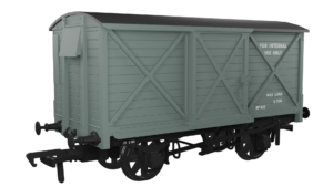 Rapido 976019 CR Dia.67 10t Van - RNAD No.40 - OO Gauge