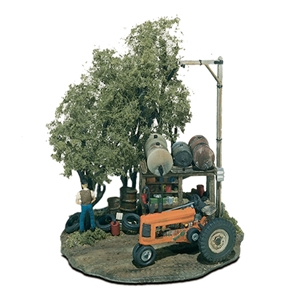 Woodland Scenics - WM112 Tractor Pit Stop - 1:87 Scale