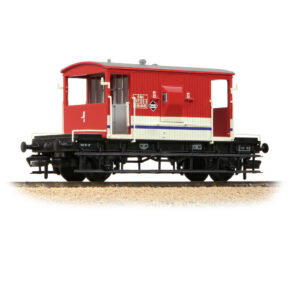 Branchline 37-541 BR 20T Brake Van London Transport Barrier Vehicle Red & White OO - Gauge