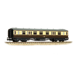 Graham Farish 374-561B GWR Hawksworth Composite Corridor GWR Chocolate & Cream N - Gauge