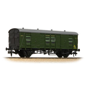 Branchline 39-531 SR CCT 'Covcar' Covered Carriage Truck SR Maunsell Green OO - Gauge