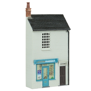 Scenecraft - 44-0140 Low Relief Lucston Pharmacy - 1:76 Scale