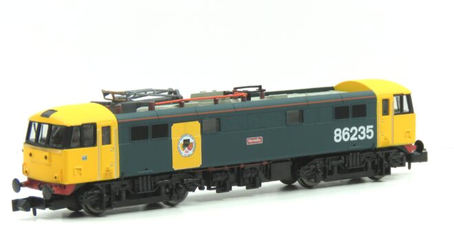 Gaugemaster Class 86 - N Gauge