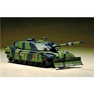 Trumpeter - PKTM07216 Challenger 2 MBT (KFOR) - 1:72 Scale