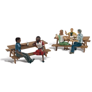 Woodland Scenics - WA1939 HO Outdoor Dining - 1:87 Scale