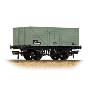Bachmann 37-158D 8 Plank Fixed End Wagon BR Grey (Early) - OO Gauge