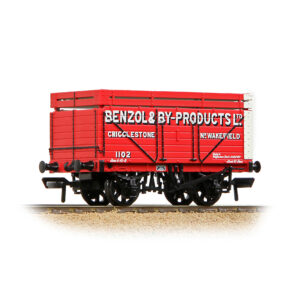 Bachmann 37-177A 7 Plank Wagon with Coke Rails 'Benzol & By-Products Ltd' Red - OO Gauge
