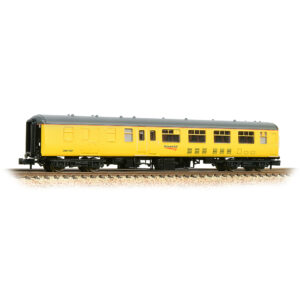 Graham Farish 374-683 BR Mk2A BSO Brake Second Open Network Rail Yellow - N Gauge