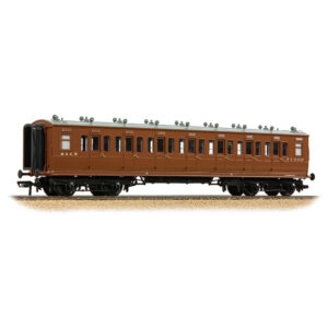 Bachmann 39-871 LNWR 50ft Arc Roof Third Corridor M&GN Brown - OO Gauge