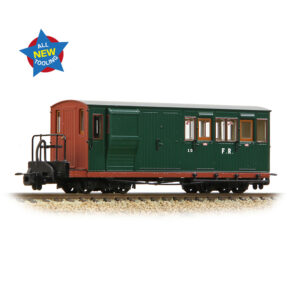 Narrow Gauge 394-080 Ffestiniog Railway Brake Third No. 10 FR Green with Red Ends - OO9 Gauge
