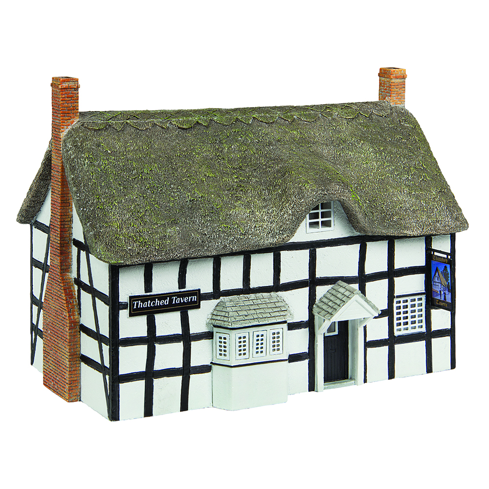 Scenecraft 44-1002W Thatched Tavern Black & White - 1:76 Scale