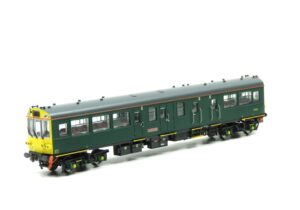 Revolution Trains N-SGMIS-003 - Inspection Saloon 975025 “Caroline” Brunswick Green Livery N Gauge