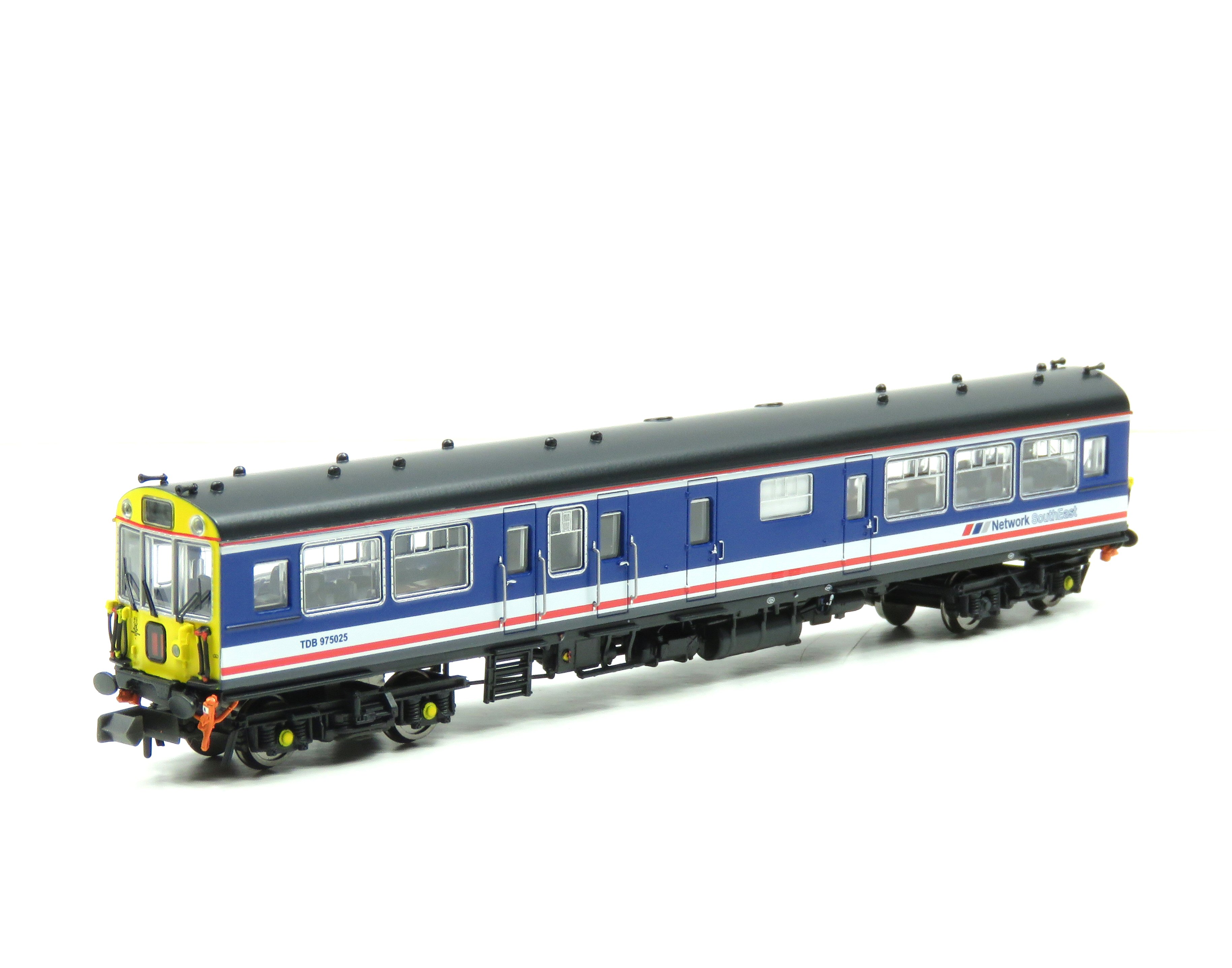 Revolution Trains N-SGMIS-002- Inspection Saloon 975025 “Caroline” Network South East LIVERY N Gauge